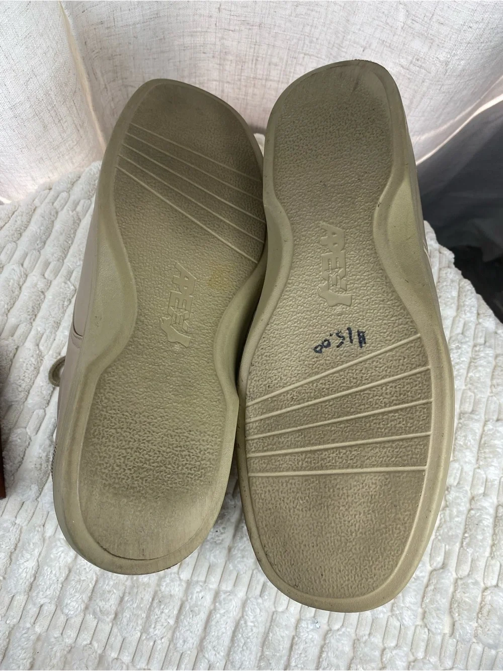 Apex Taupe Lace-Up Oxford Shoes